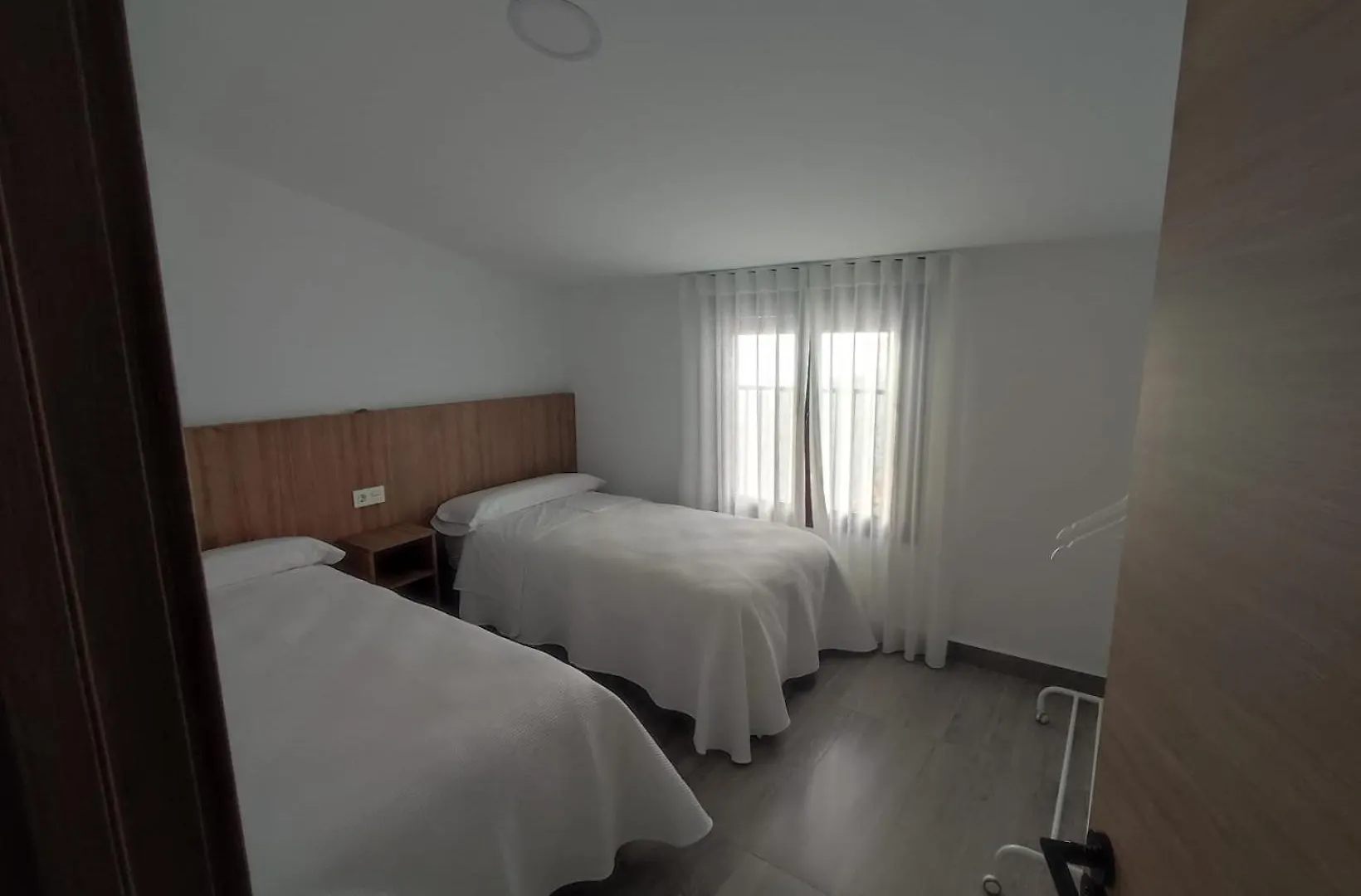 招待所 卡斯特里尔 La Casa De La Plaza酒店 西班牙